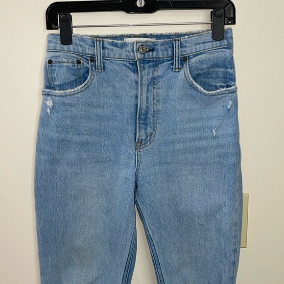 Abercrombie & Fitch Ultra High Rise Kick Flare Distressed Denim Jeans Pant Sz 26 - Picture 15 of 17